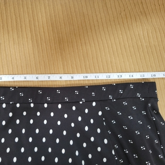 chico's Dot Mix Asymmetrical Skirt Size Medium (Chico's 1) - Picture 6 of 11